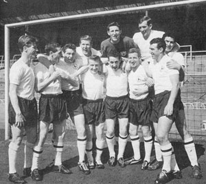 Тоттенхэм становится первым британским клубом завоевавшим европейский трофей